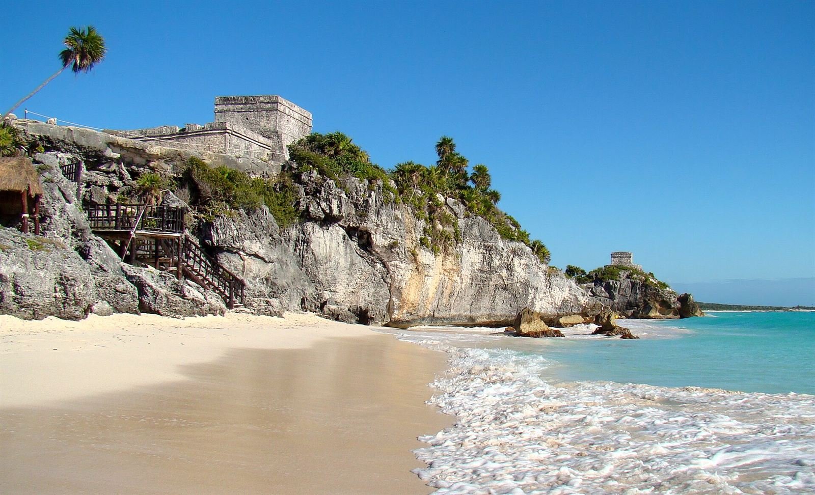 Tulum archaeological site · 2.7 km